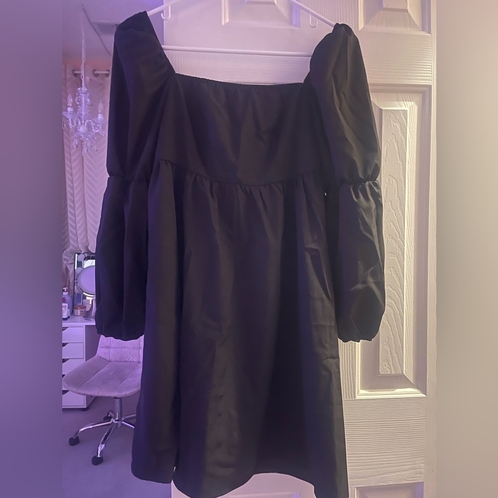 Women’s black dress
